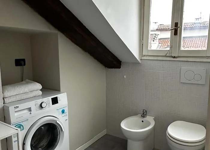 Piccola Mansardina Nel Cuore Di Apartmán